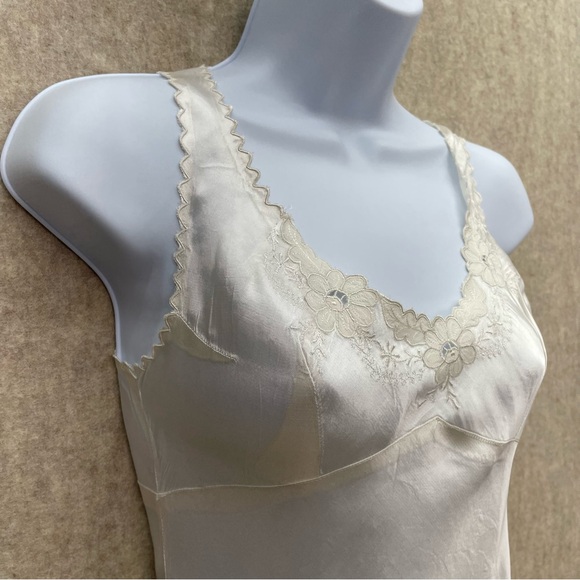 Custom Handmade Full Slip VTG Bespoke, 32-34 (small) - Picture 1 of 8